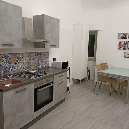 Mores'House نابولي المظهر الخارجي الصورة